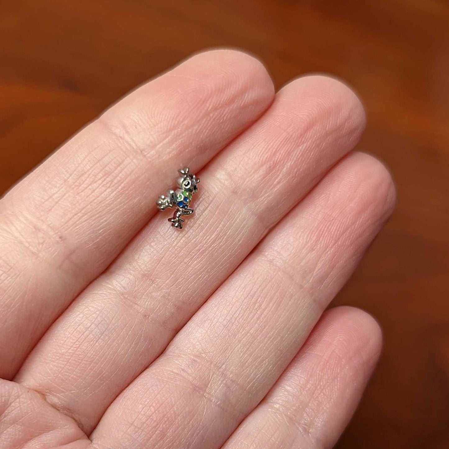 16 Gauge 5/16 Black Gem Polka Dot Blue Green Frog Labret Monroe Tragus