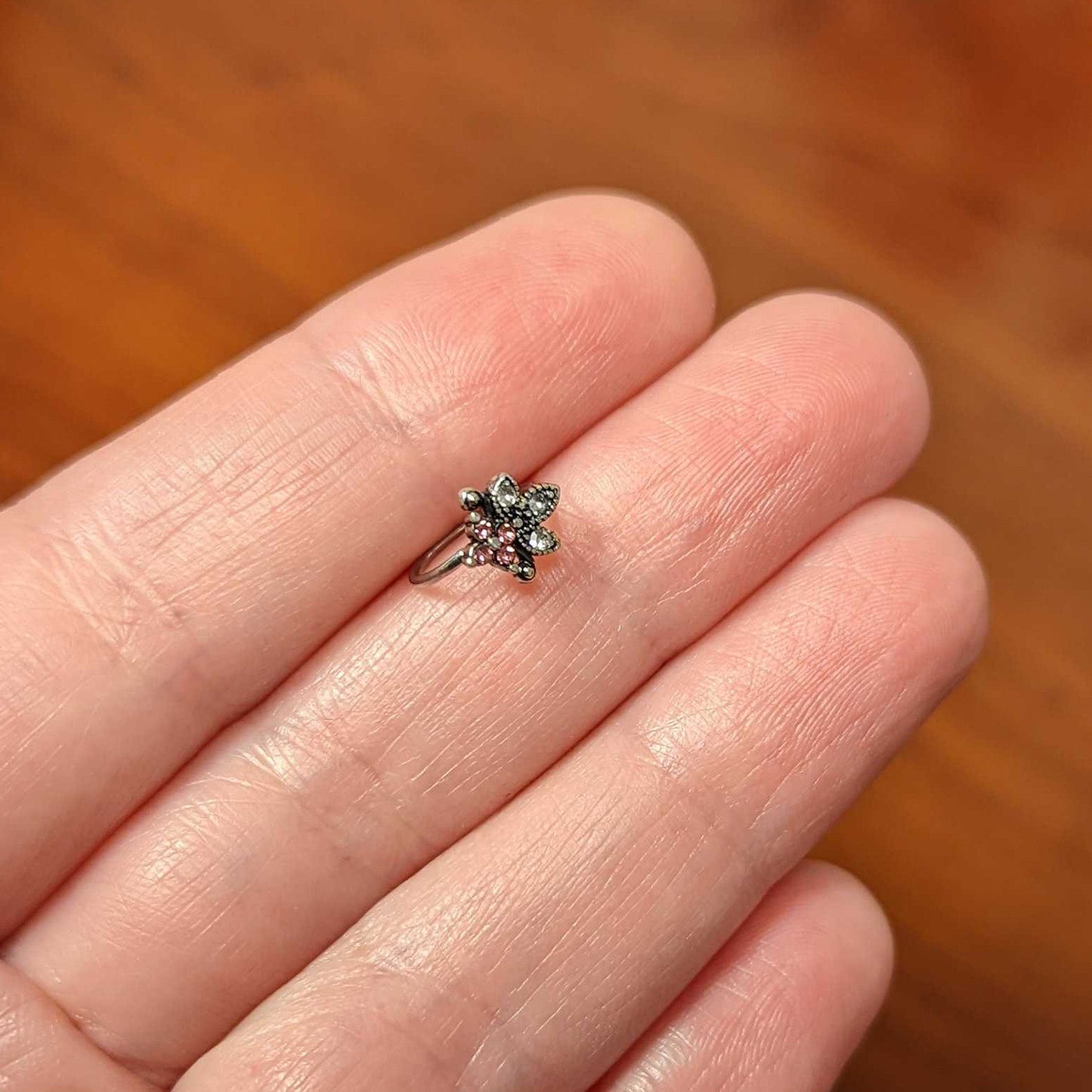 20 Gauge 5/16 Clear Pink Gem Abstract Leaf Flower Nose Hoop