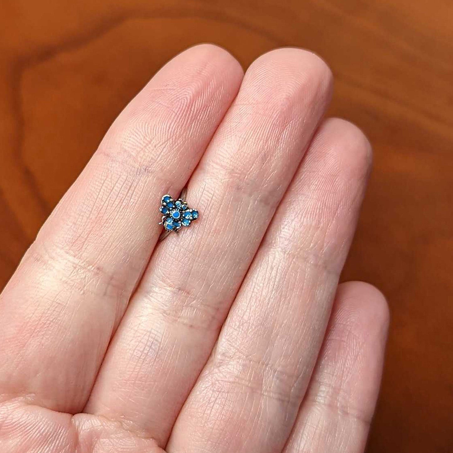 20 Gauge 5/16 Blue Textured Butterfly Nose Hoop