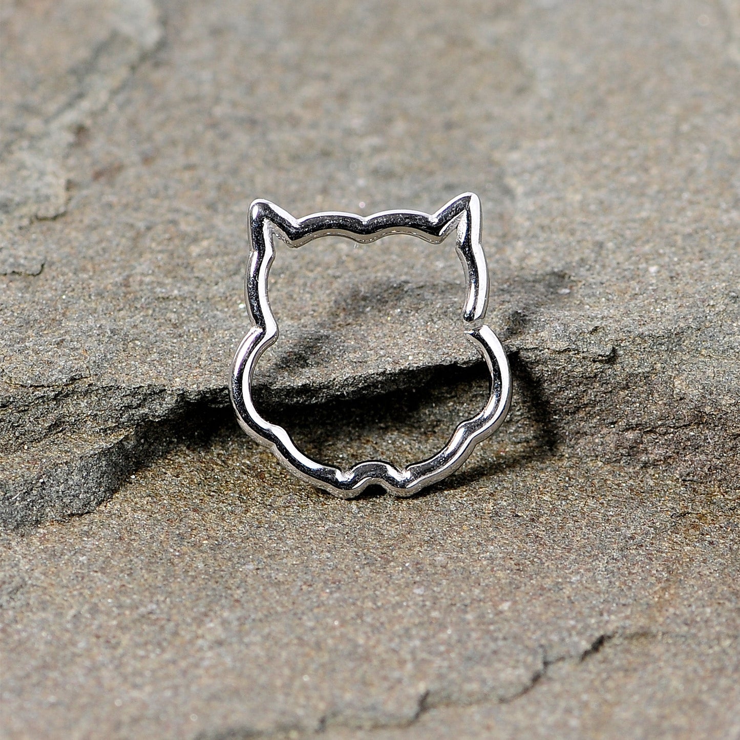 16 Gauge 3/8 Steel Barn Owl Halloween Cartilage Closure Ring