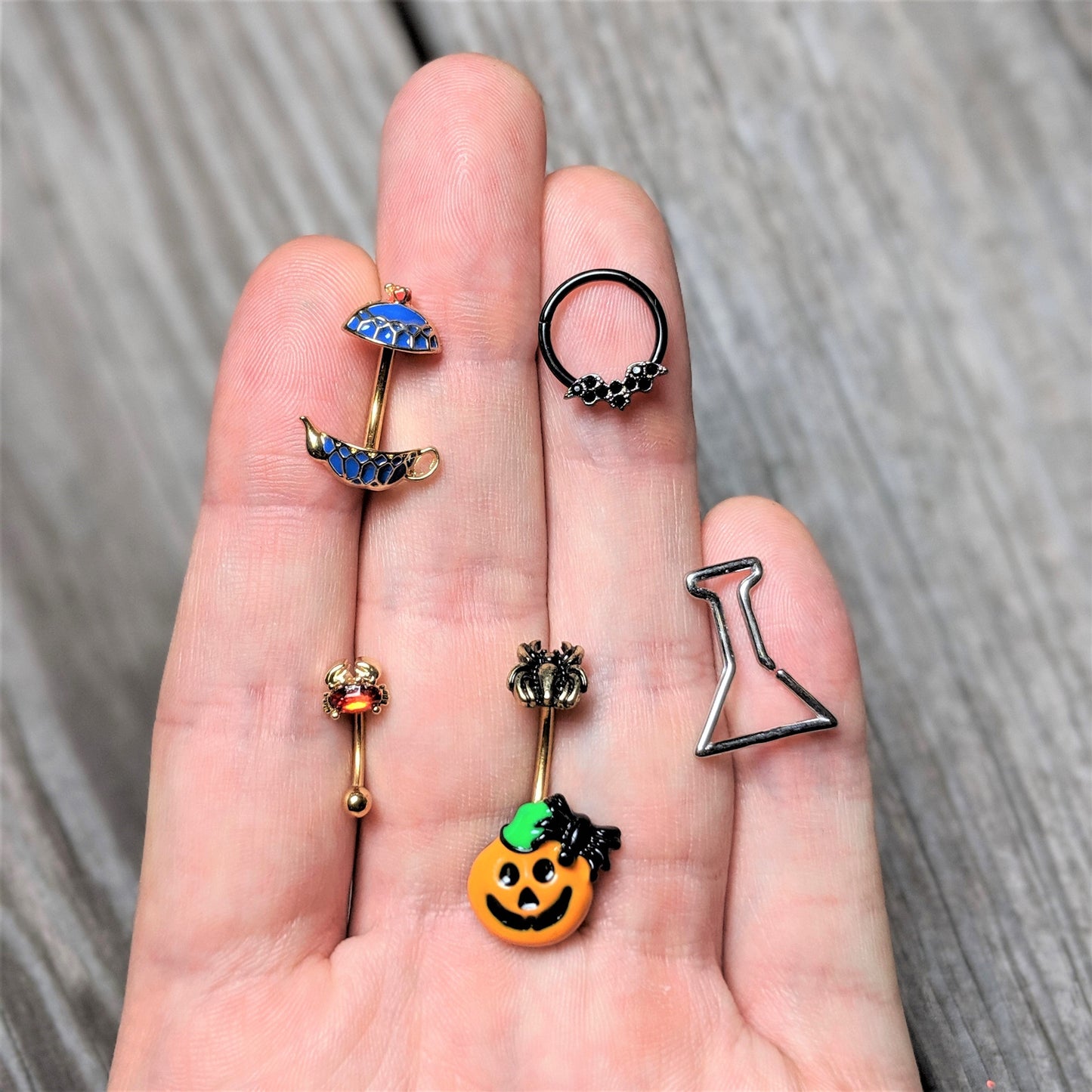 Gold Tone Spider Pumpkin Halloween Belly Ring